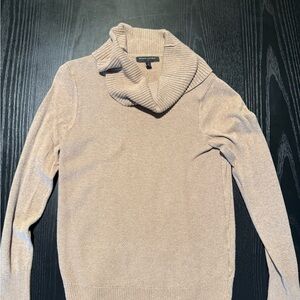 Banana Republic Sweater woman